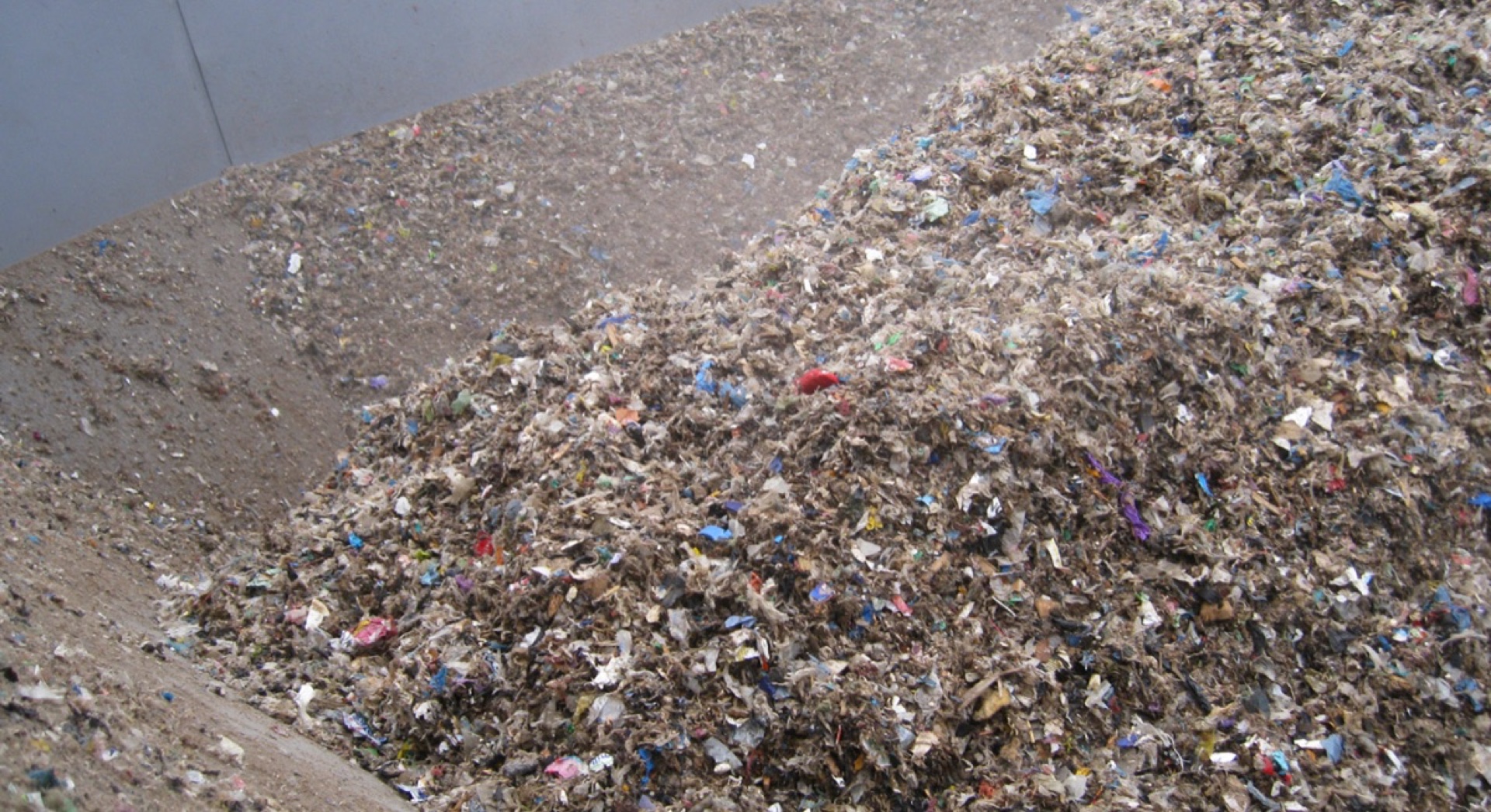 Drying Shredded Refuse Derived Fuel (RDF) with FlowDrya industrial drying system